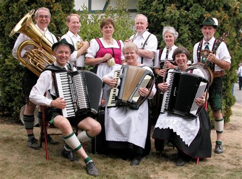 Friday Music: German Folk Music – Men Of The West