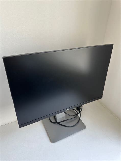 Dell U2415 Monitor - 24inch, Computers & Tech, Parts & Accessories, Monitor Screens on Carousell