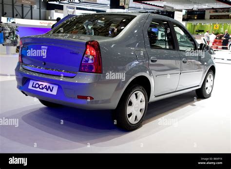 Dacia logan car hi-res stock photography and images - Alamy