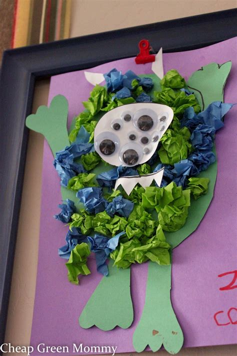 Cheap Green Mommy: Monster Mash! Another easy Halloween craft for the kiddos