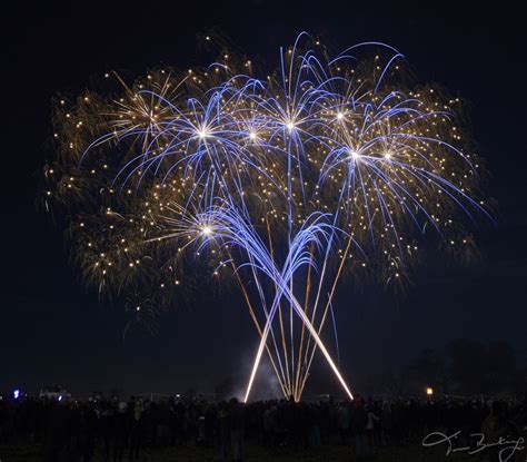 Wallpaper : UK, fire, Nikon, long, exposure, display, fireworks, bedfordshire, firework, d800 ...