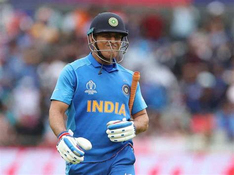 Photos: Mahendra Singh Dhoni turns 39, remains the Pied Piper of Indian cricket | Cricket – Gulf ...