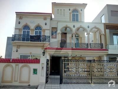 Houses for Sale in Bahria Town - Sector E Lahore - Zameen.com