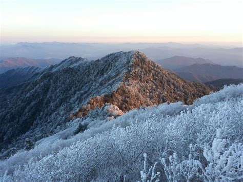 Sancheong, a natural sanctuary abutting Jirisan Mountain : Korea.net : The official website of ...