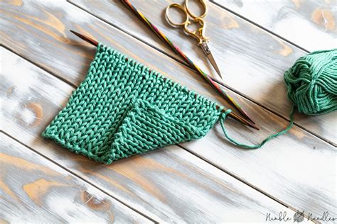 How to knit the double stockinette stitch for beginners [+Video]