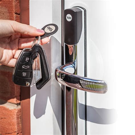 Yale Conexis L1 Lock - Black | Smart Home & Wireless Locks | Free P&P | Safe