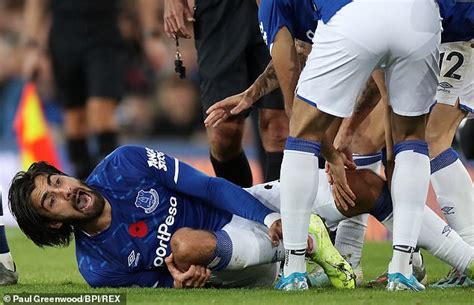 Everton star Andre Gomes relives horror ankle injury and hails the doctor who saved his career ...