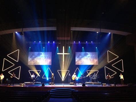 Creative Church Stage Designs of 2015