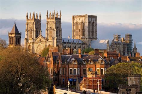 15 Best Places to Visit in North Yorkshire (England) - The Crazy Tourist