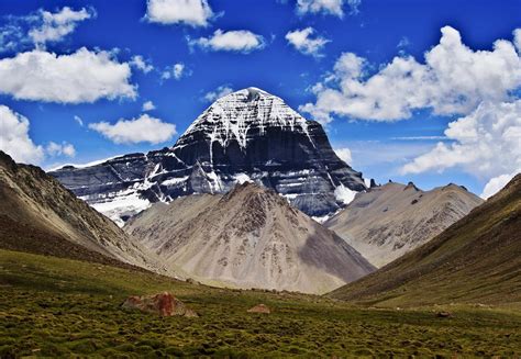 Mansarovar Lake Shiva