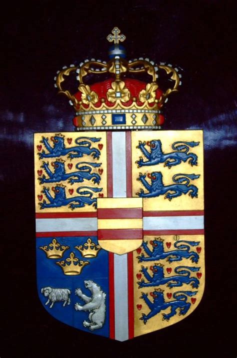 Denmark's national coat of arms | Héraldique | Pinterest | Coats, Coat of arms and Photos