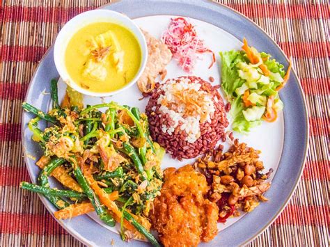 30 Best Vegetarian and Vegan Restaurants in Ubud, Bali