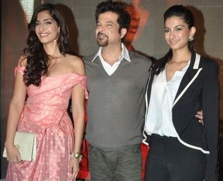 A-2-Z-S-T-U-F: Anil Kapoor Family Photos