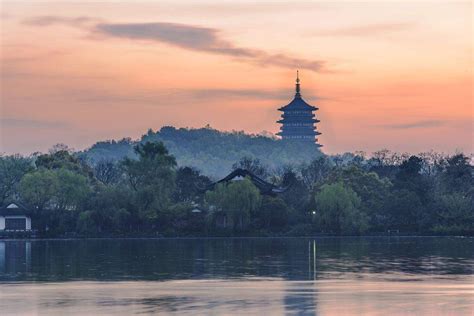 Leifeng Pagoda, a famous pagoda hangzhou - Top ten views on Westlake ...