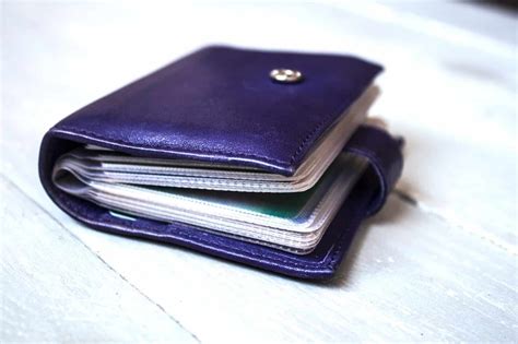 Choosing a Leather Card Holder You’ll Love - Liberty Leather Goods