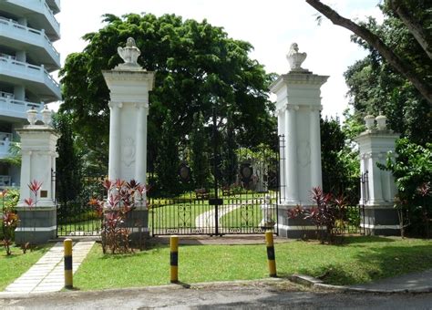 Journey to the East: Bidadari Cemetery