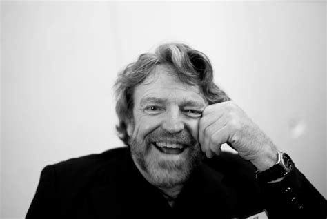 Frontiersman of the Internet: John Perry Barlow – Countercurrents