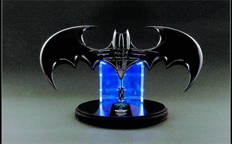 Batman Forever Prop Replica Batarang - ToyWiz