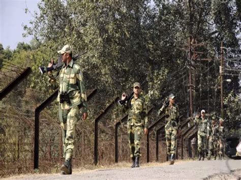 job in border security force: आईटीआई वालों के लिए BSF में जाने का मौका ...