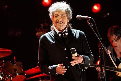 10 Best Bob Dylan Songs of All Time - Singersroom.com