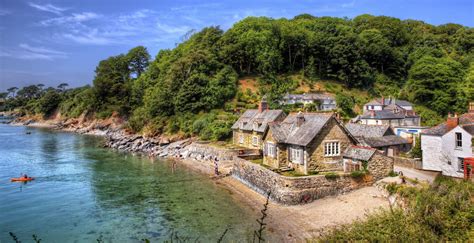 Holiday Cottages by the Sea - Historic UK