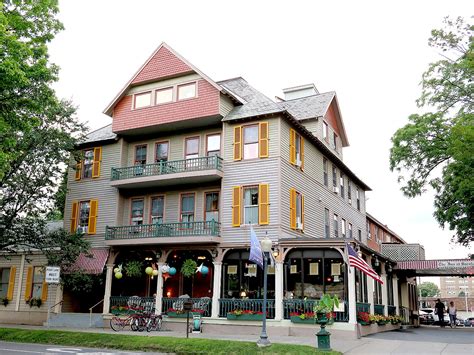 Historic Inn at Saratoga Captures Sense of Place, Gracious Victorian Style | Going Places, Far ...