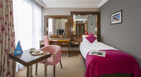 Ashling Hotel Dublin Dublin, Dublin, IE - Reservations.com