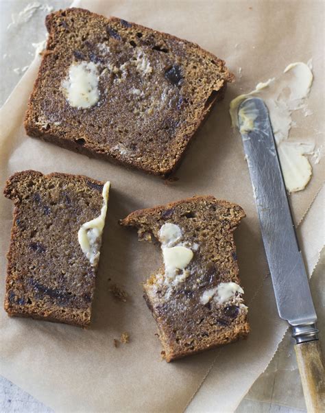 Delicious date loaf - ChelseaWinter.co.nz | Date loaf, Baking sweet ...