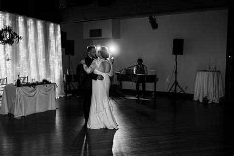 Covid Safe Wedding Reception Ideas -Kansas City Wedding Photographer