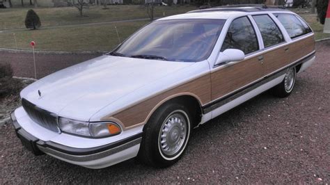 1996 Buick Roadmaster Wagon | T214 | St. Charles 2012