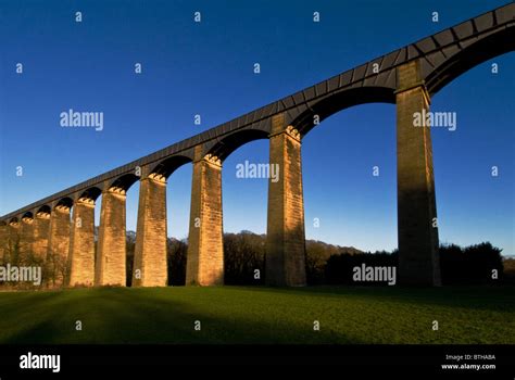 The Pontcysyllte Aqueduct, Trevor, Llangollen, Denbighshire, North Wales Stock Photo - Alamy