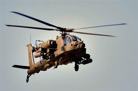 US marines use attack helicopters to pick up missing mobile phone from pub