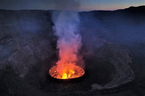 Inside a Volcano : pics