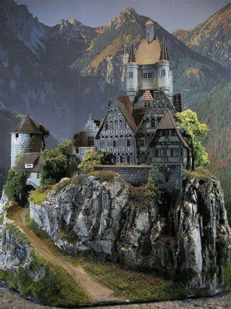 Diorama | Fantasy castle, Model trains, Model train layouts