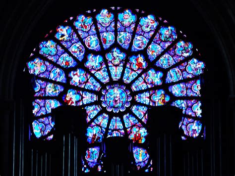 Heroes, Heroines, and History: Notre Dame Cathedral, Part 3: Rose Windows