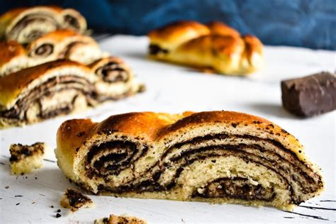 Braided Bread Recipe with Chocolate Filling | FitttZee