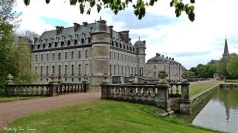 Chateau de Beloeil (Beloeil Castle) (Belgium): Top Tips Before You Go ...