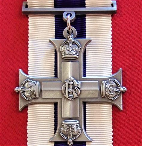 TONED WW1 GVR AUSTRALIAN BRITISH MILITARY CROSS MEDAL REPLICA ANZAC MC ...