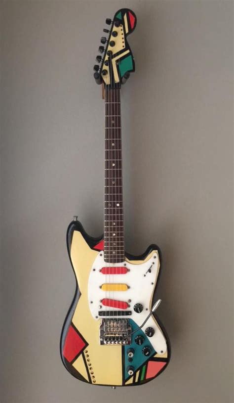 The Twang Bar King Fender Mustang painted by Mike Getz in 1983 owned by ...