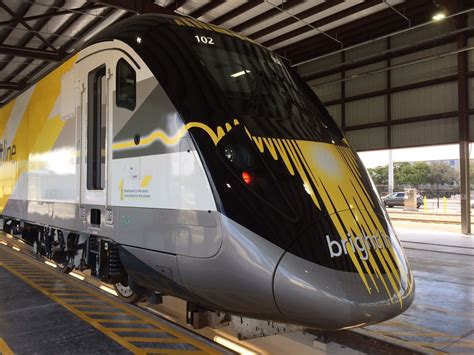 South Florida gets first peek at Brightline express train - Sun Sentinel