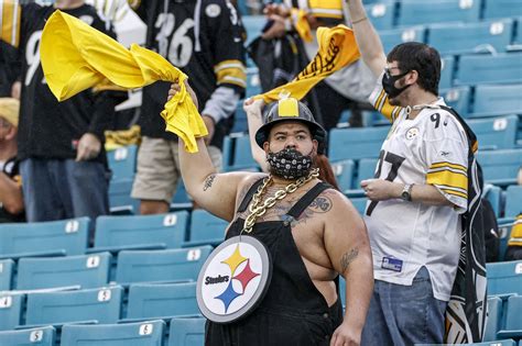 Steelers fans jumping for joy over a draft pick is a real thing ...