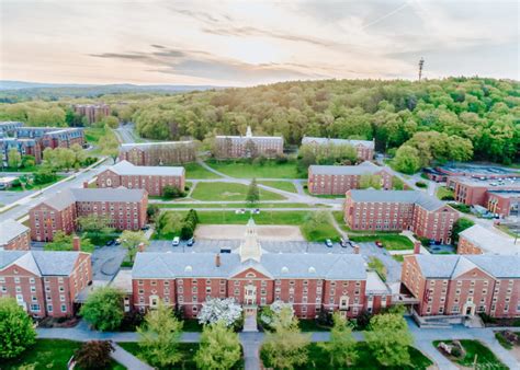 University of Massachusetts Amherst | Athleticademix