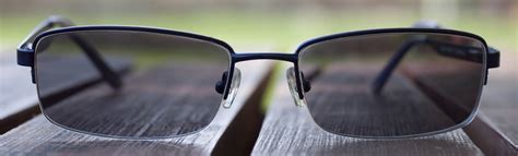 Different Types of Photochromic Lenses and Their Benefits