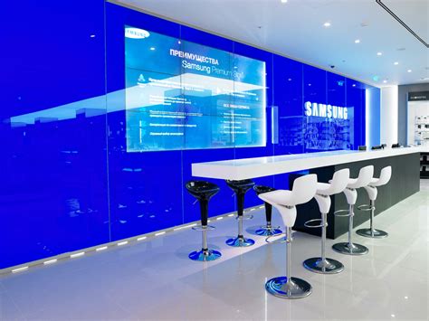 SAMSUNG Flagship Store Moscow - Architizer