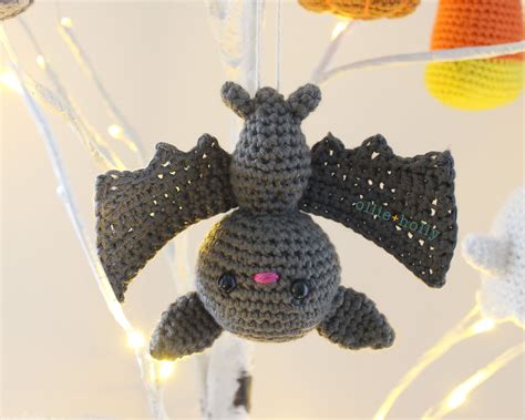 Bat Amigurumi Crochet Ornament (Pattern Only) - Ollie + Holly | Amigurumi Crochet Patterns