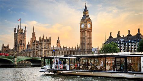 Thames River Cruise | Thames Dinner Cruises & Boat Tours | Red Letter Days