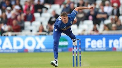 Brydon Carse replaces injured Reece Topley in England squad | ICC ...