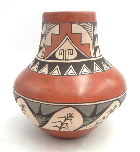 Jemez Pueblo Pottery - Palms Trading Company