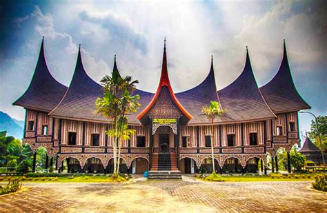 5 Foto Rumah Gadang Minang Terbaik