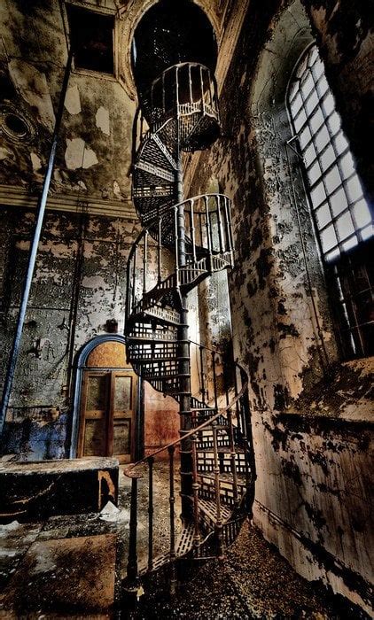 Abandoned Watertower, Lincolnshire, England [422x700] : AbandonedPorn